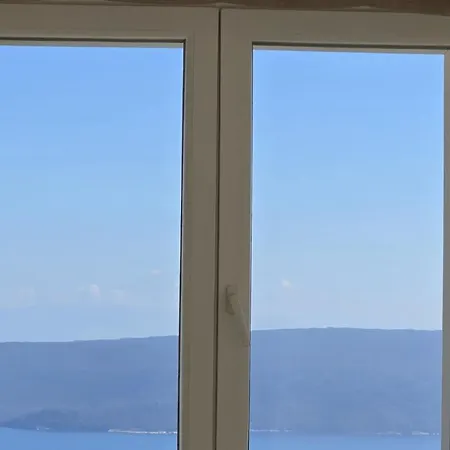 Lusia Pool&sauna Opatija By Guide *