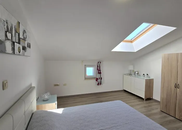 Lusia Pool&sauna Opatija By Guide * Brseč