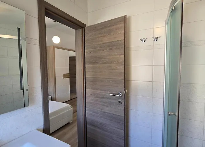 Lusia Pool&sauna Opatija By Guide