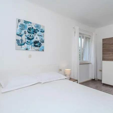 Lusia Pool&sauna Opatija By Guide Vila