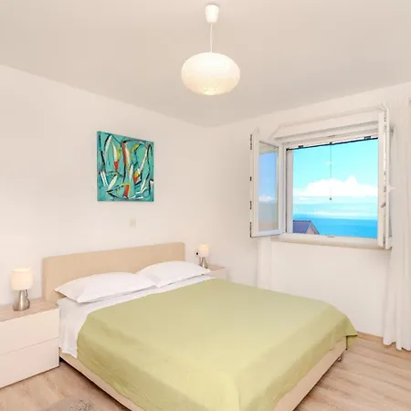 Lusia Pool&sauna Opatija By Guide Vila Brsec